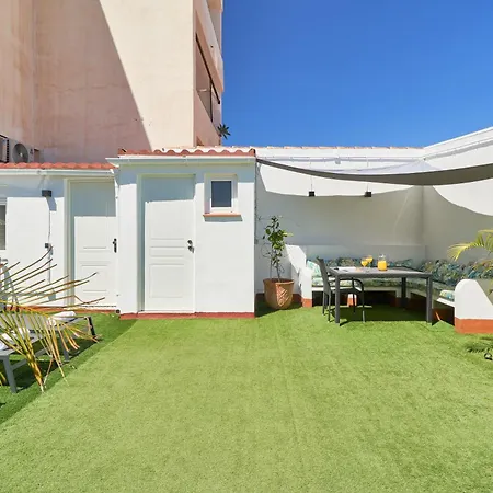 Apartment Sun-kissed Getaway Malaga